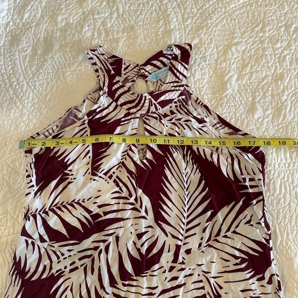 Women's Sleeveless Palm Print Top - Burgundy and White - Picture 5 of 6